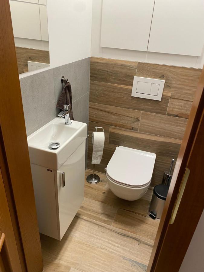 Apartman Posta Rajecke Teplice Exterior photo